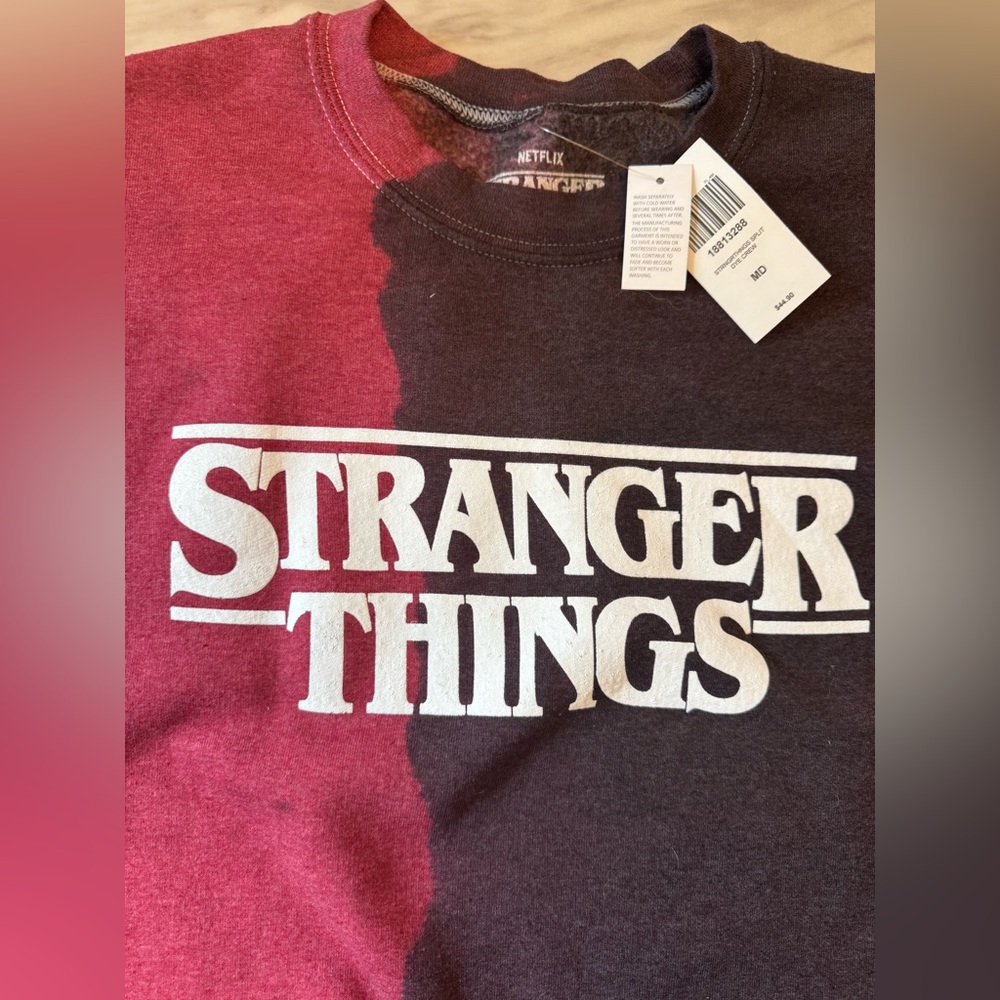 NWT Stranger things Tie-Dye sweat shirt Women’s size Med New with Tags